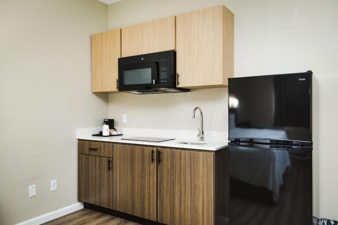 Surestay Studio By Best Western Conroe Downtown Exterior foto
