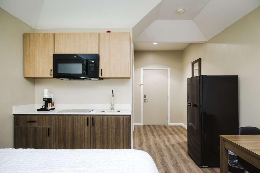 Surestay Studio By Best Western Conroe Downtown Exterior foto